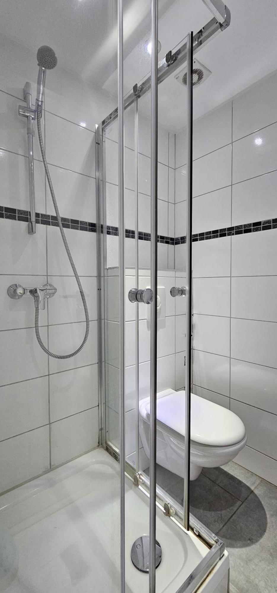 Gruendauer Monteurwohnung/Studentenwohnung Buitenkant foto